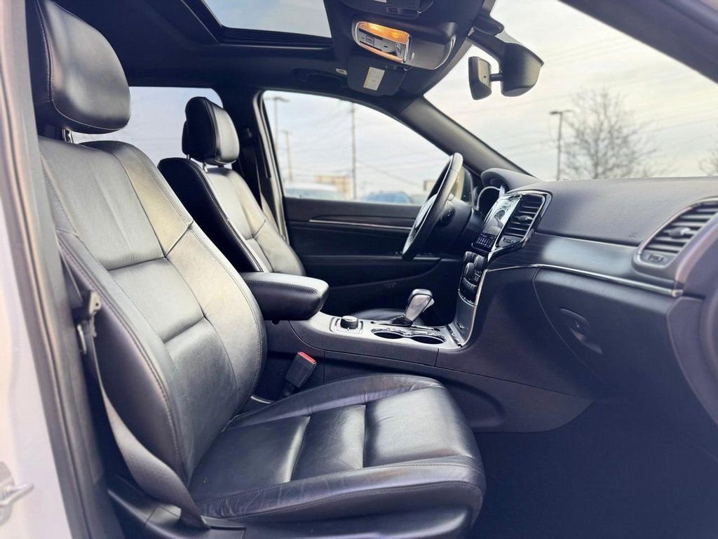 Used 2019 Jeep Grand Cherokee Limited image 23