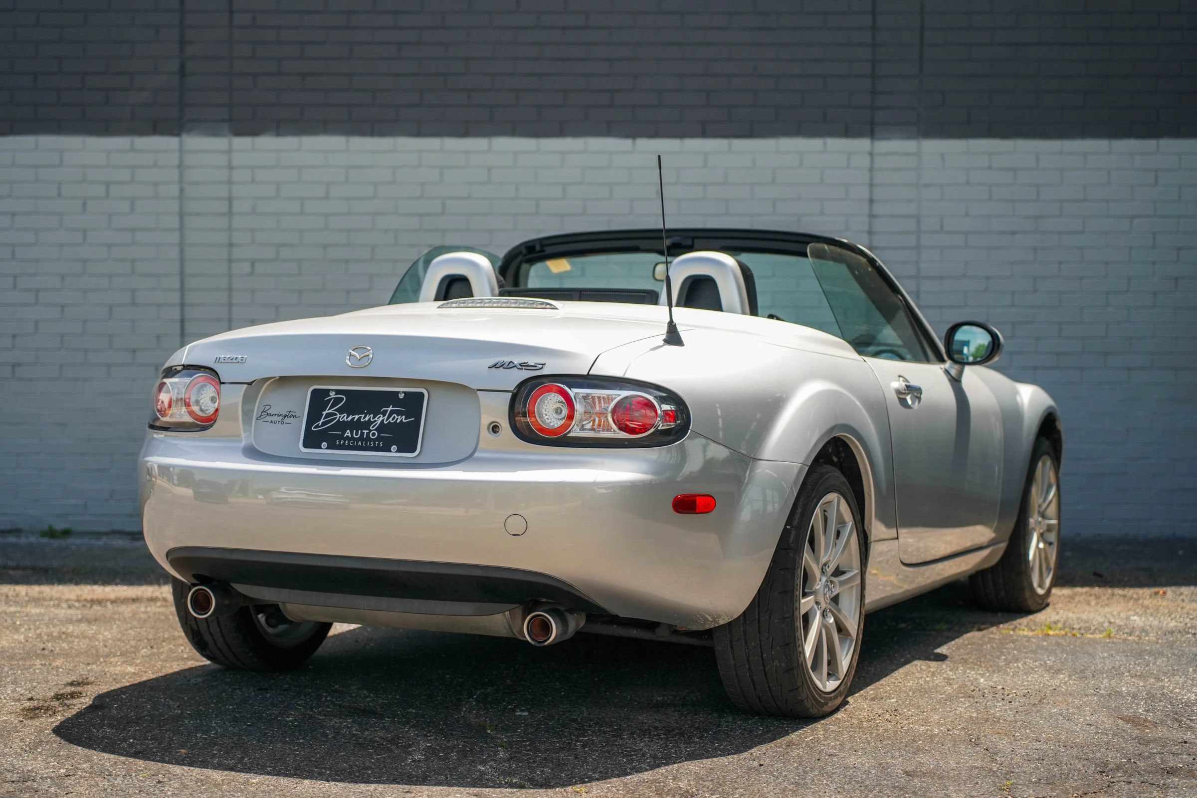 Used 2008 MAZDA MX-5 Miata Grand Touring w/ Premium Pkg RWD image 6
