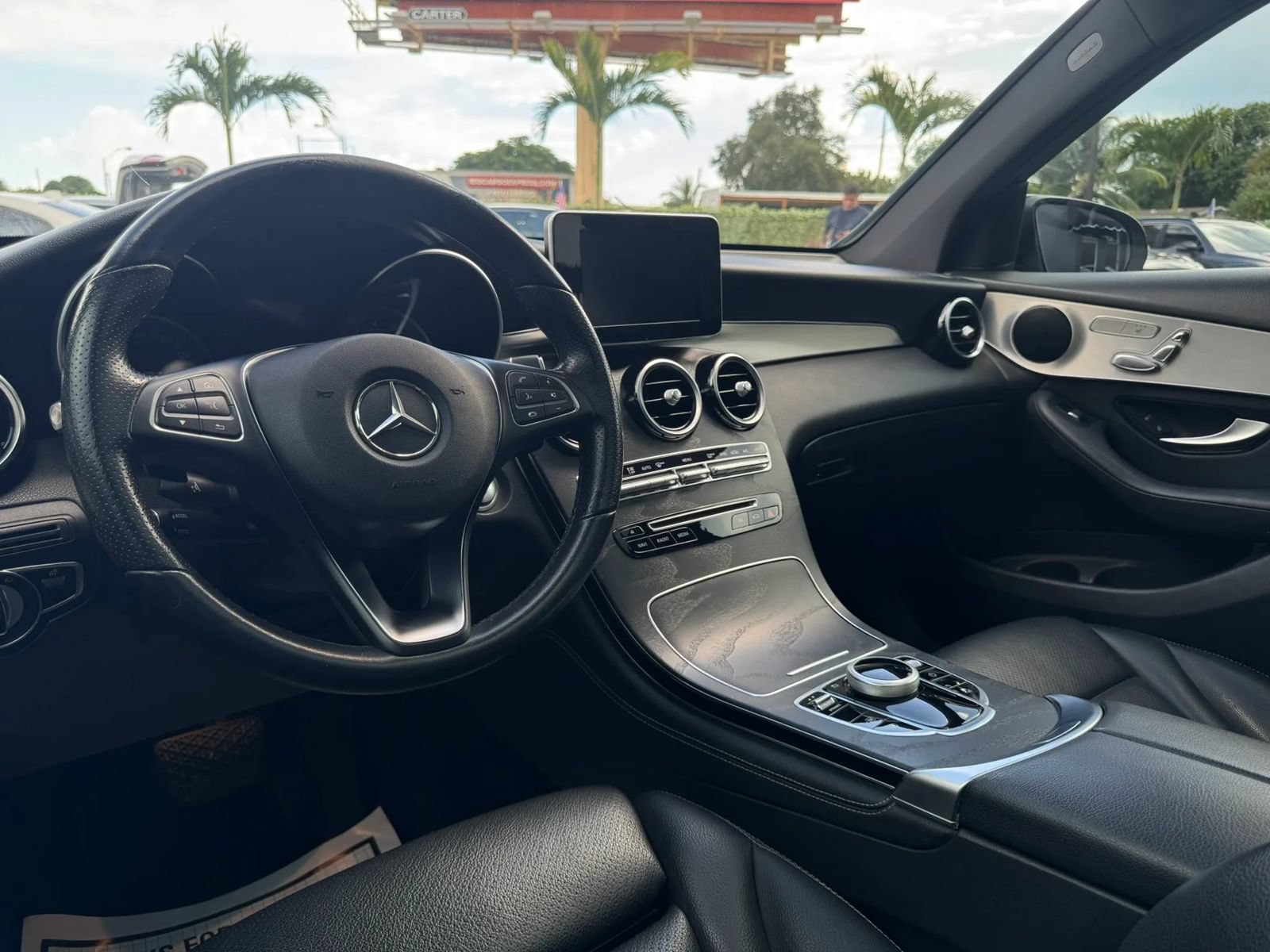Used 2019 Mercedes-Benz GLC 300 image 38