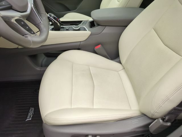 Certified 2024 Cadillac XT5 Premium Luxury w/ Technology Package AWD/4WD image 21