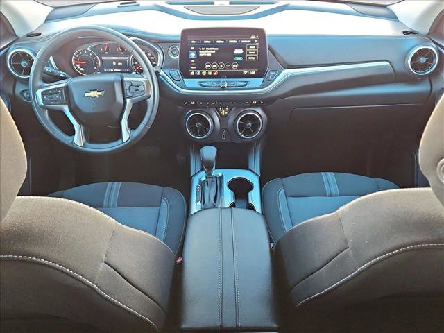 Used 2025 Chevrolet Blazer LT image 17