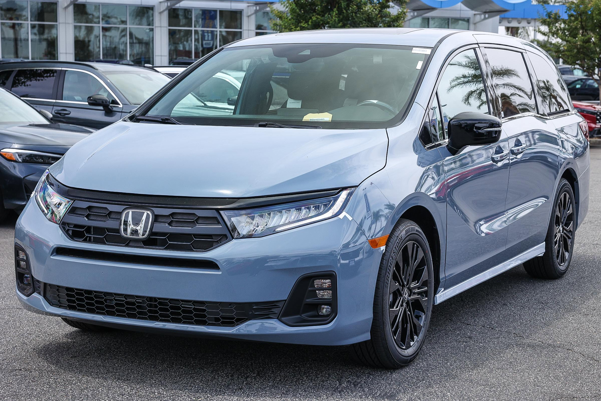 New 2026 Honda Odyssey Sport-L image 3