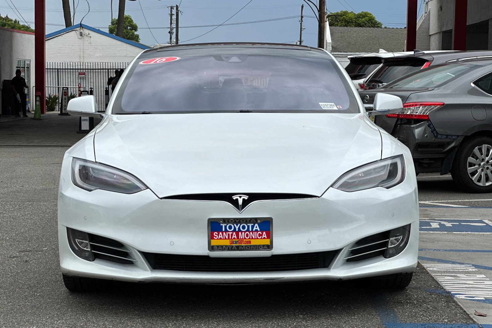 Used 2016 Tesla Model S 75D AWD/4WD image 9