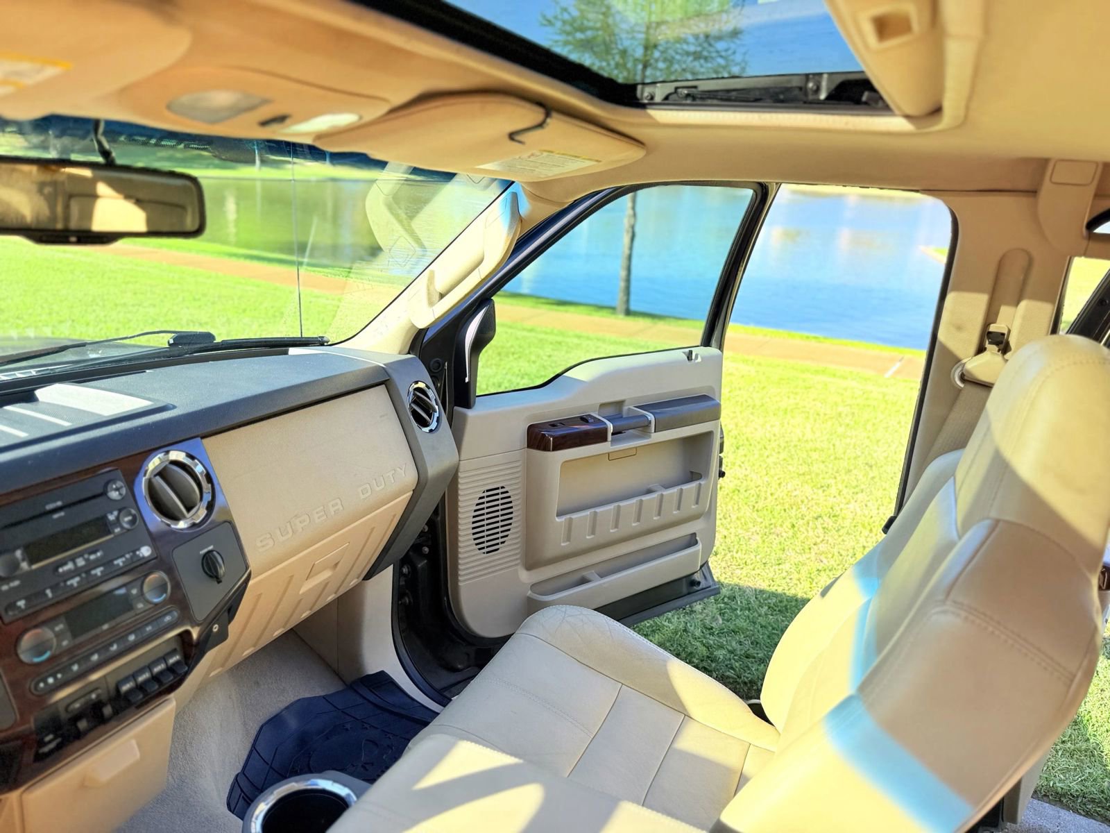 Used 2008 Ford F250 Lariat RWD image 18
