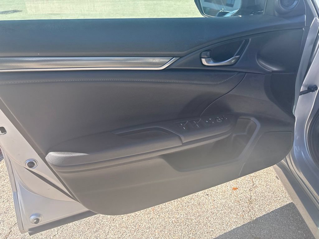 Used 2017 Honda Civic EX-L image 12