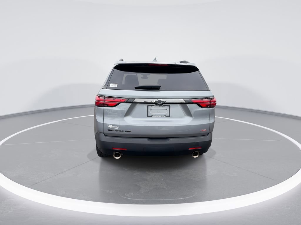 Used 2023 Chevrolet Traverse RS w/ LPO, Floor Liner Package AWD/4WD image 7