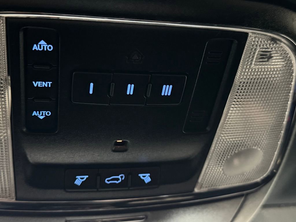 Used 2019 Dodge Durango R/T image 35