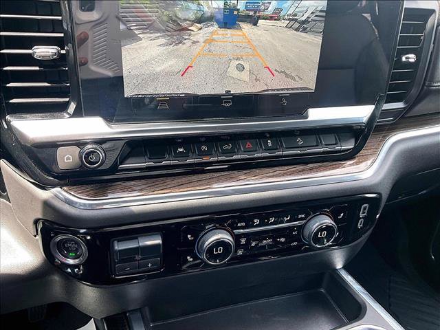 Certified 2024 Chevrolet Silverado 1500 LT Trail Boss w/ Convenience Package II AWD/4WD image 24