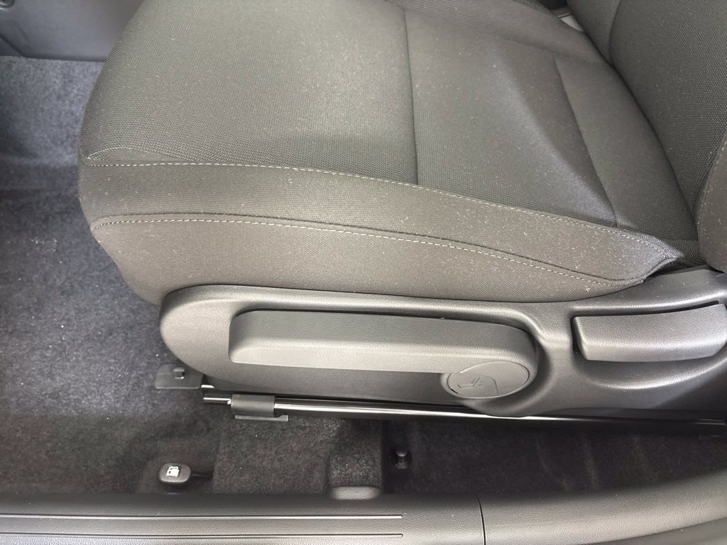 New 2027 Hyundai Kona SEL Sport FWD image 15
