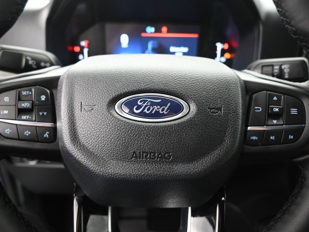 Used 2025 Ford Ranger XLT image 12