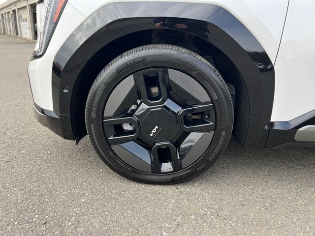 Used 2024 Kia EV9 GT-Line image 34