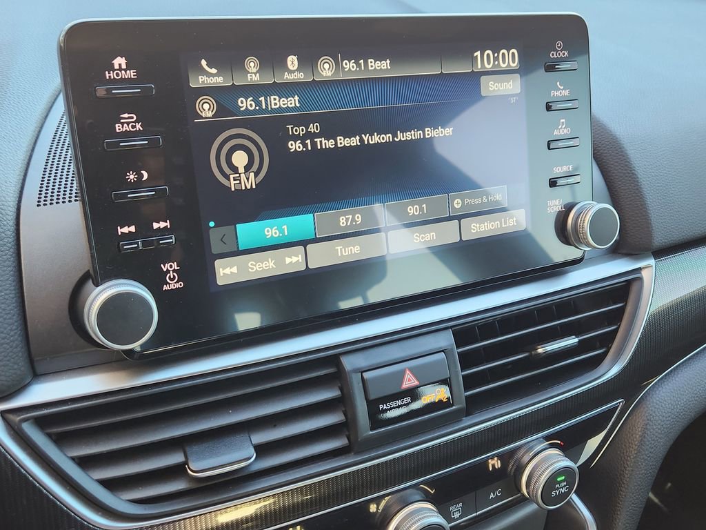 Used 2022 Honda Accord Sport image 11