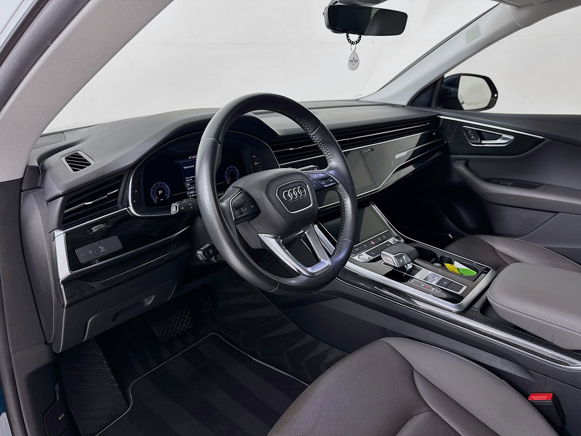 Used 2020 Audi Q8 Premium Plus w/ Premium Plus Package image 10