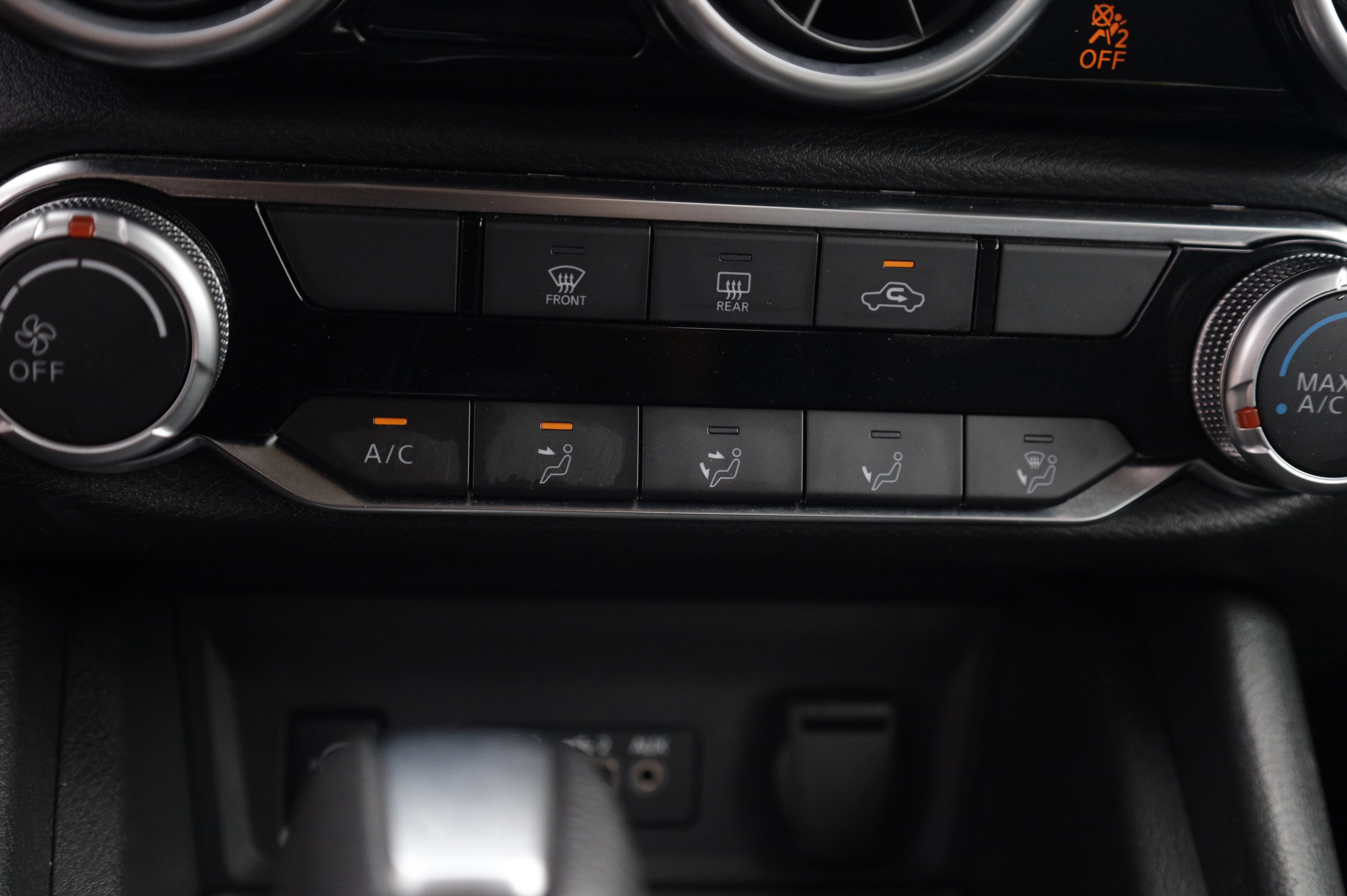 Used 2024 Nissan Sentra SV FWD image 9