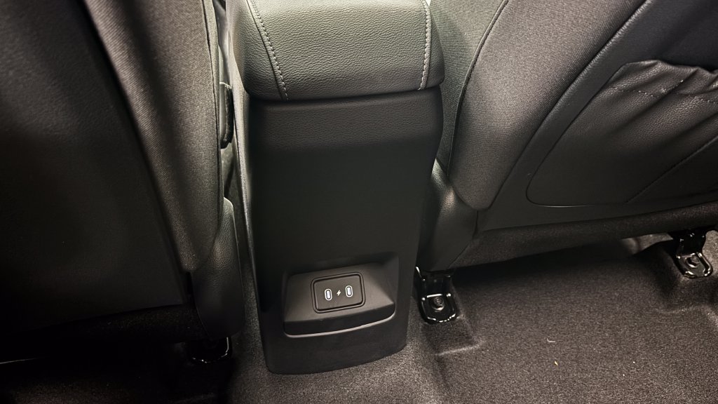 Used 2025 Kia Soul EX FWD image 30