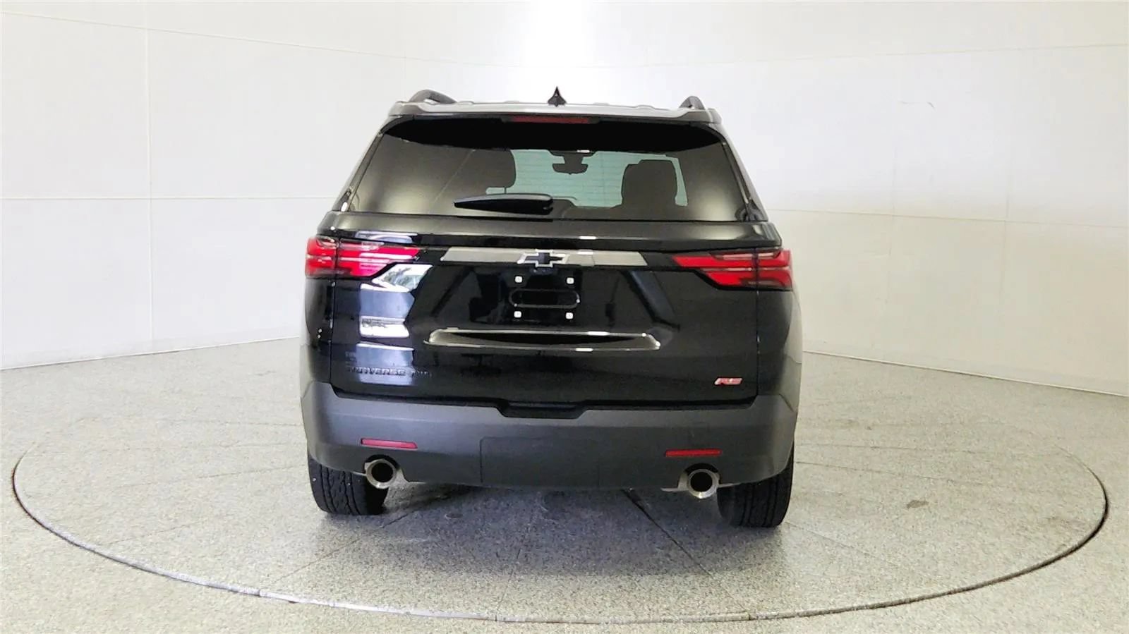 Used 2023 Chevrolet Traverse RS AWD/4WD image 6