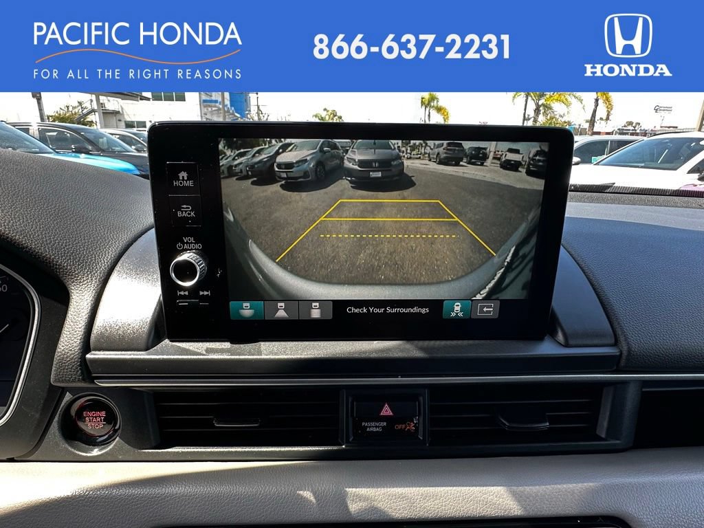 Used 2023 Honda Pilot Touring image 25