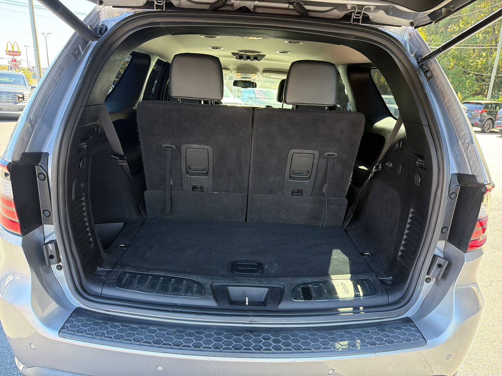 Used 2015 Dodge Durango Limited w/ Nav & Power Liftgate Group RWD image 17