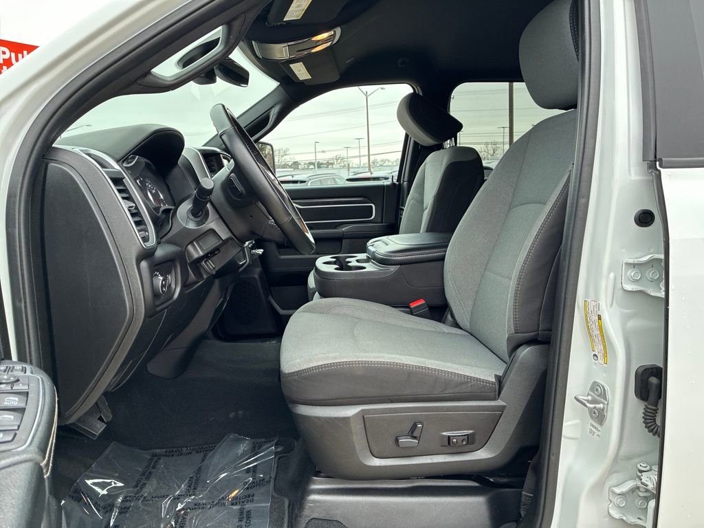 Used 2024 RAM 3500 Big Horn image 10