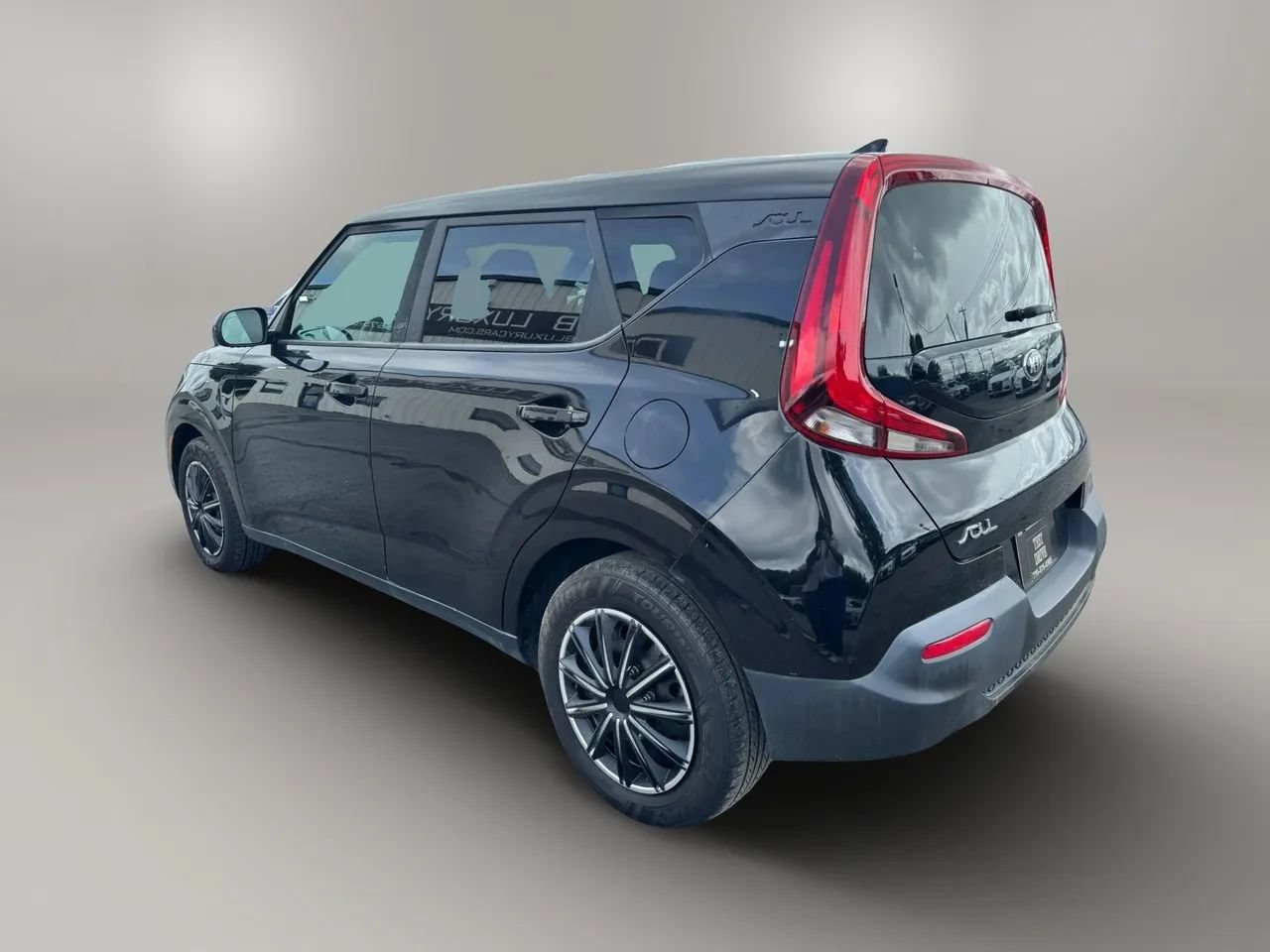 Used 2021 Kia Soul LX FWD image 6