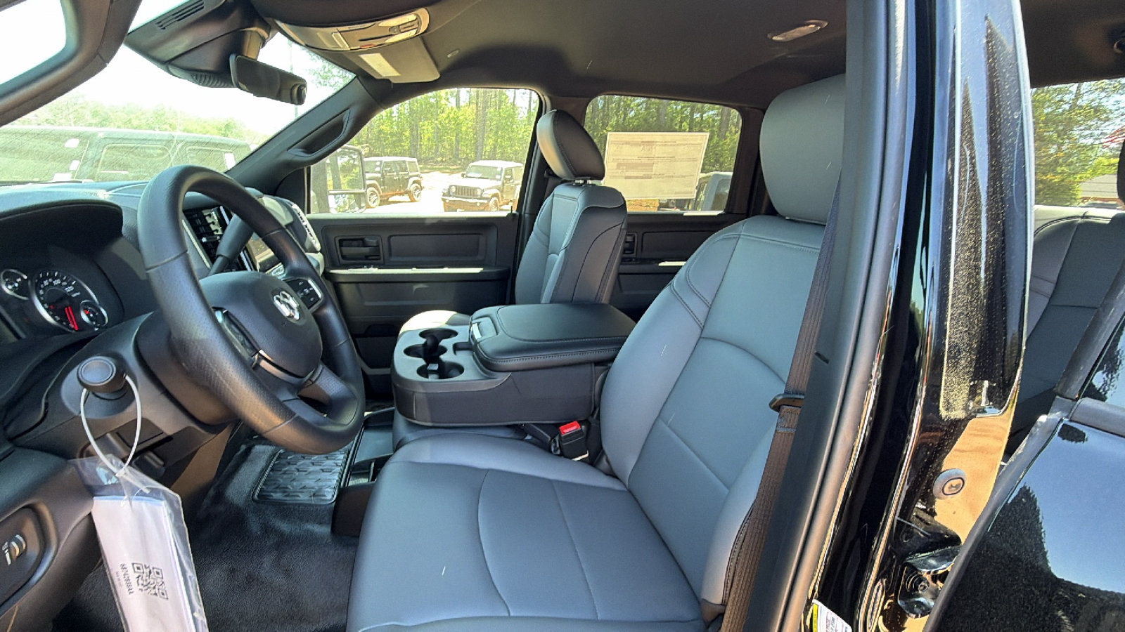 New 2026 RAM 5500 Tradesman w/ Chrome Appearance Group AWD/4WD image 17