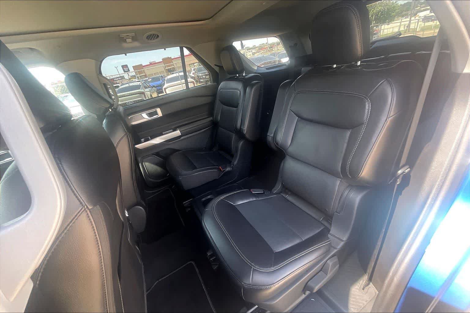 Used 2021 Ford Explorer Limited AWD/4WD image 28
