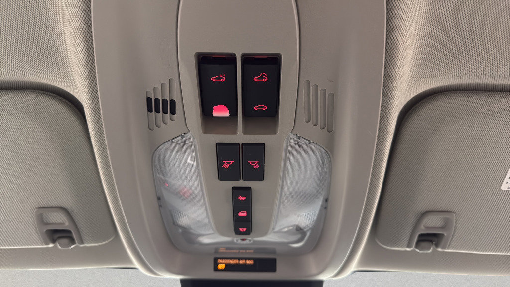 Used 2013 GMC Terrain SLT image 25