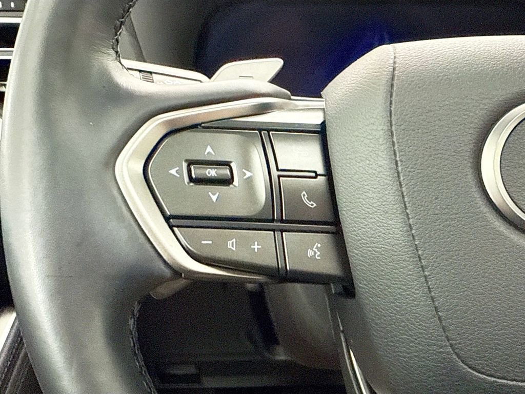 Used 2024 Lexus GX 550 image 11