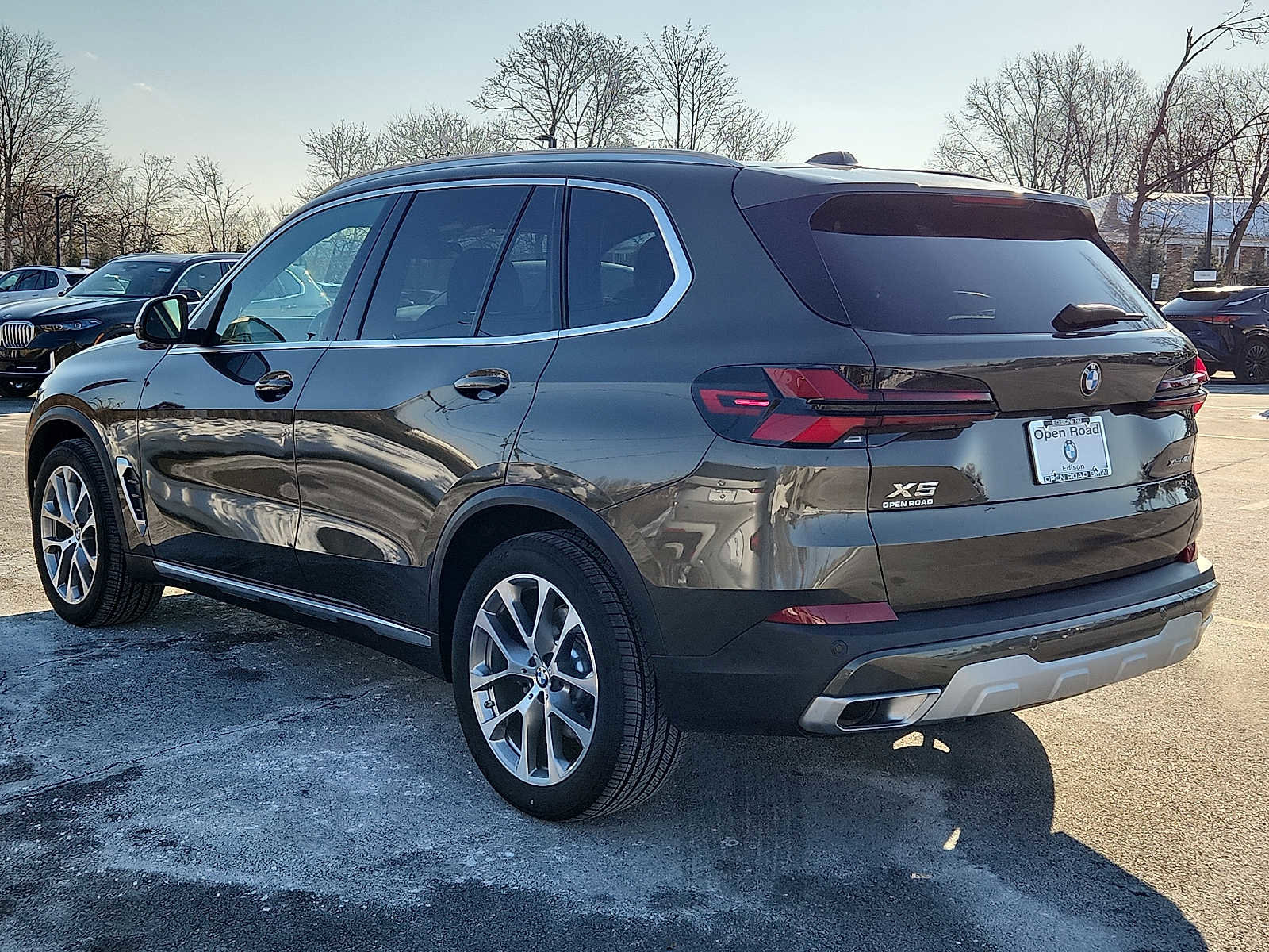 Used 2026 BMW X5 xDrive40i w/ Premium Package image 4