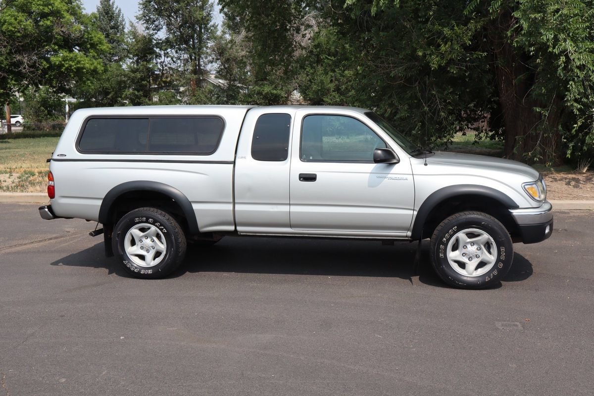 Used 2002 Toyota Tacoma 4x4 Xtracab image 3