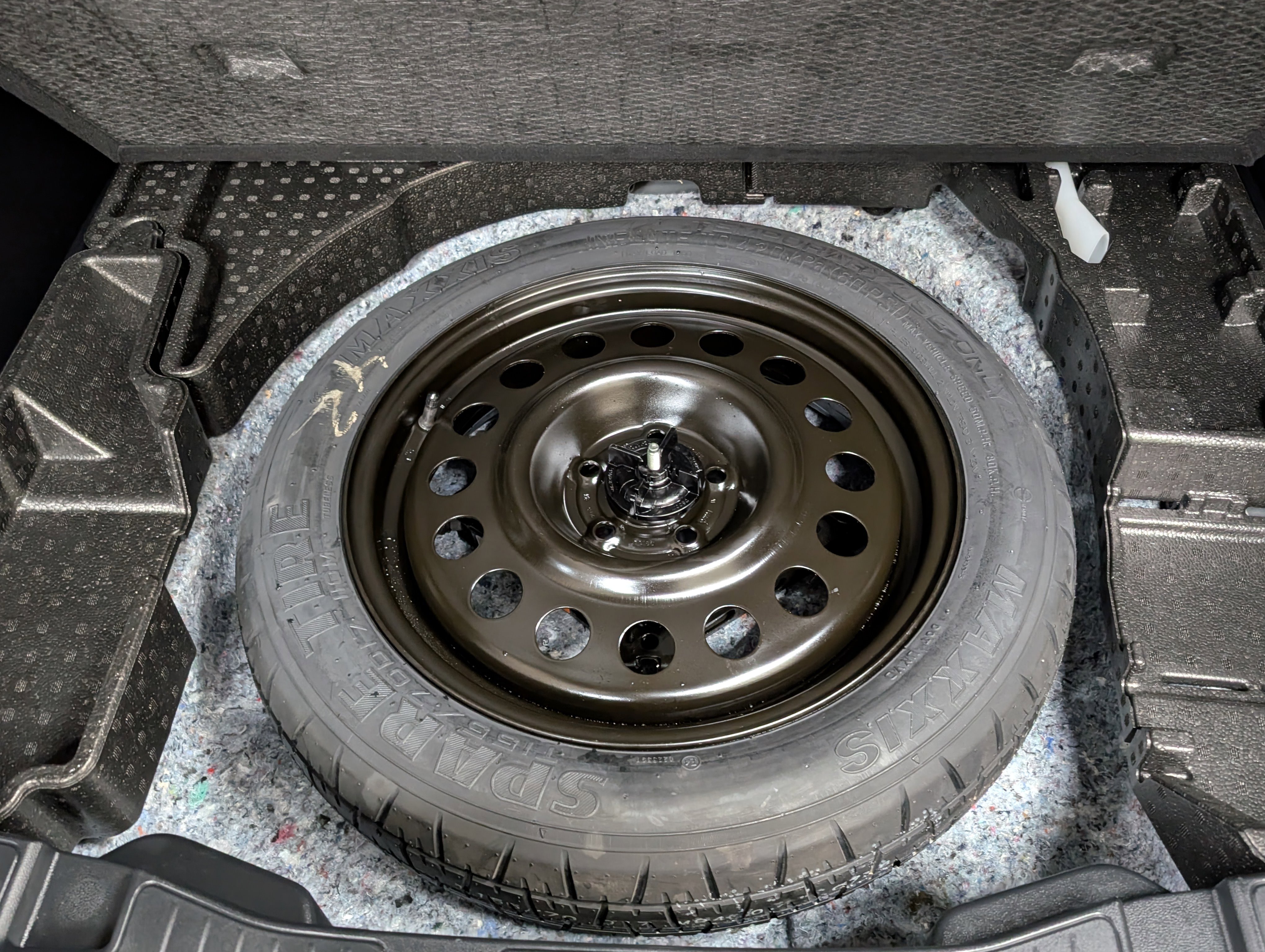 Used 2024 Ford Escape Platinum image 23