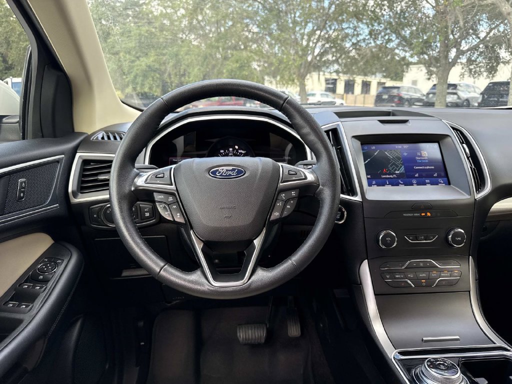 Used 2020 Ford Edge SEL w/ Convenience Package FWD image 17