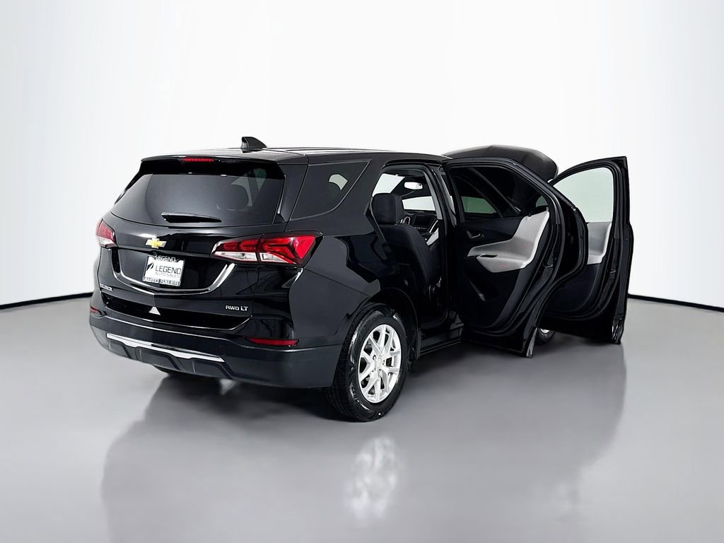 Used 2022 Chevrolet Equinox LT w/ LPO, Floor Liner Package AWD/4WD image 17