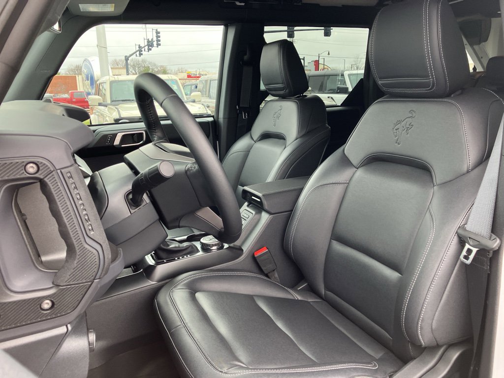 Used 2025 Ford Bronco Badlands AWD/4WD image 28