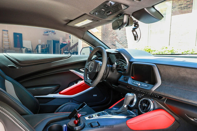 Used 2022 Chevrolet Camaro SS RWD image 64