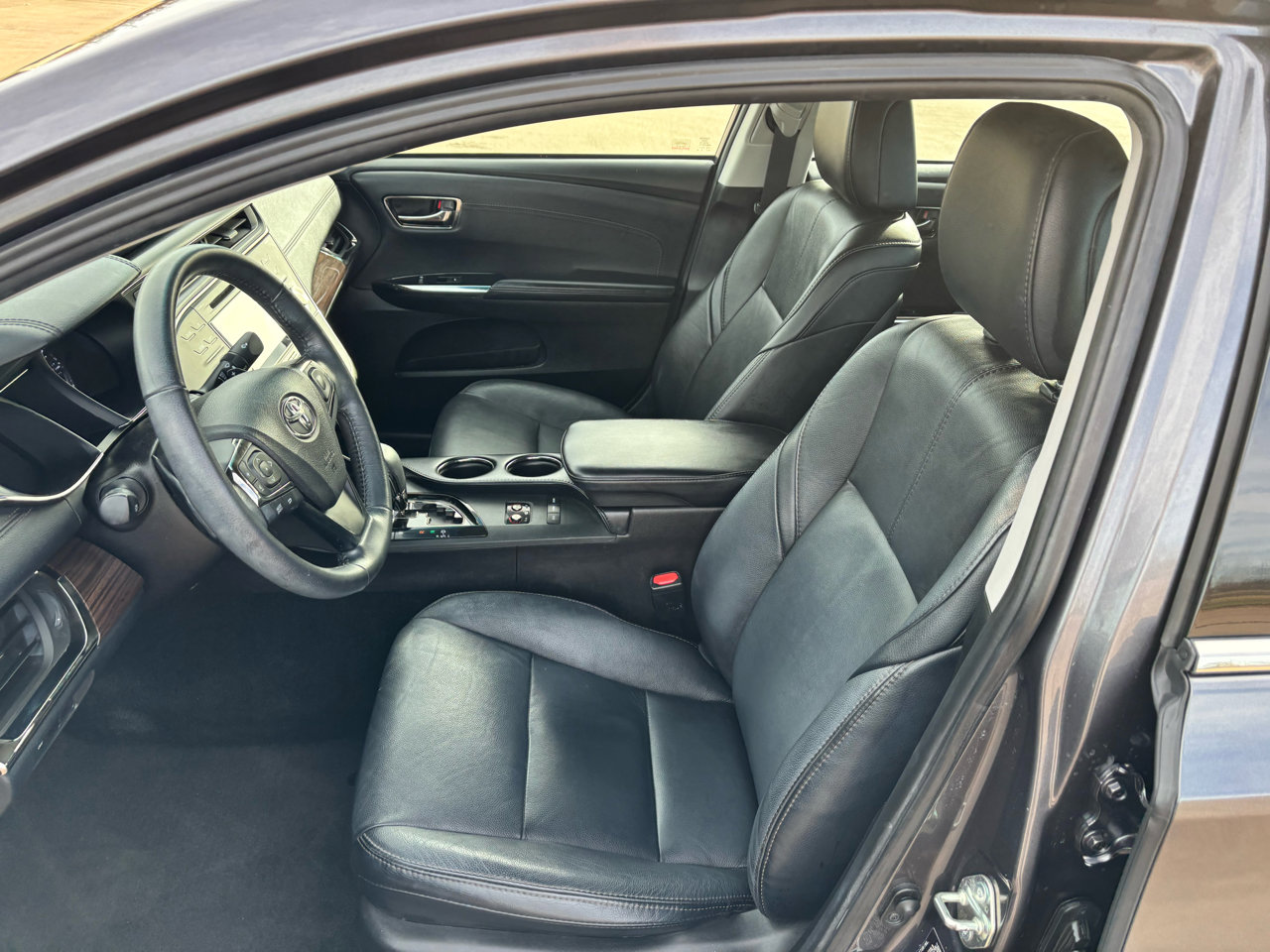 Used 2015 Toyota Avalon 4dr Sdn XLE Touring (Natl) image 10