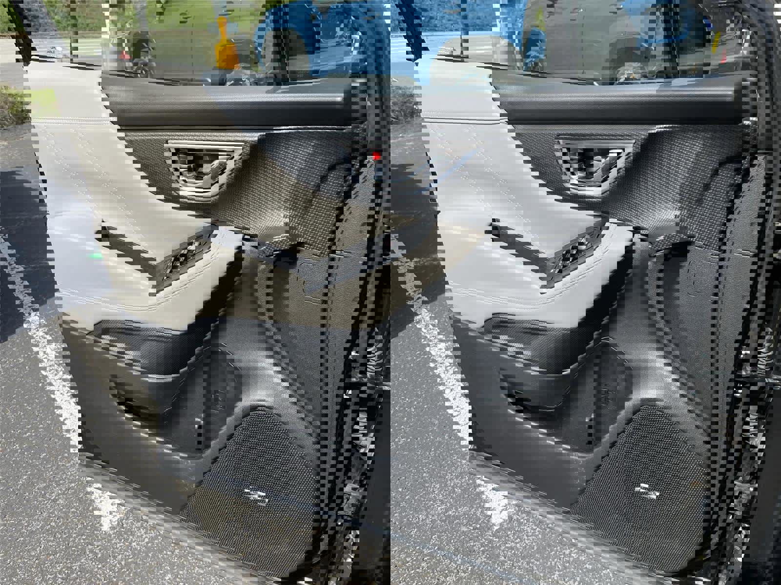 Used 2020 Subaru Forester Limited w/ Popular Package #3 AWD/4WD image 27