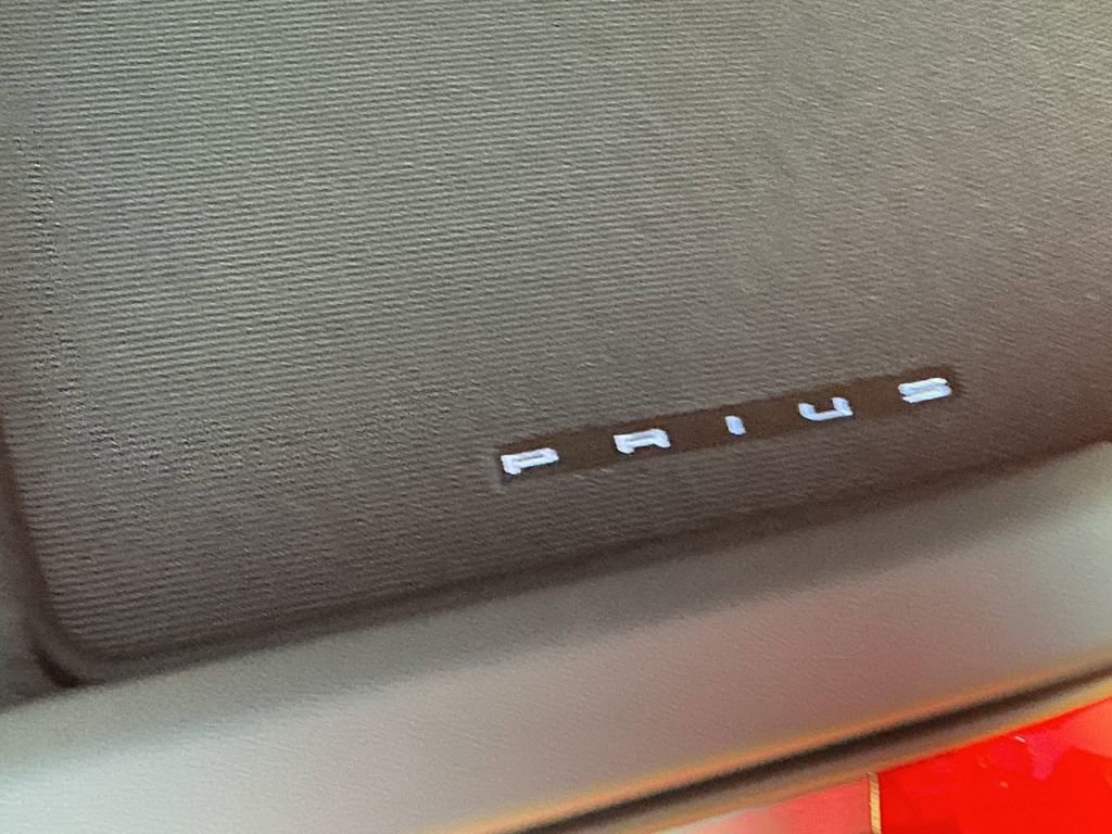 New 2026 Toyota Prius XLE image 31
