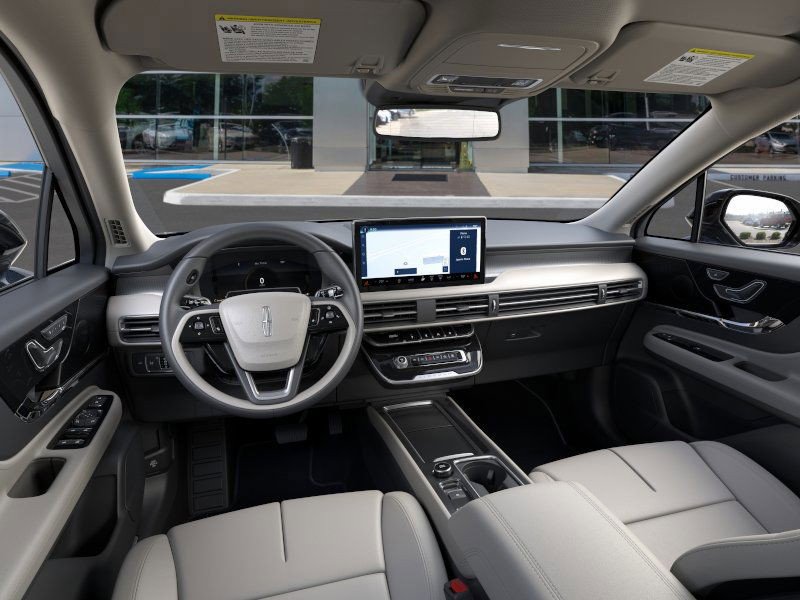 New 2026 Lincoln Corsair Premiere image 9