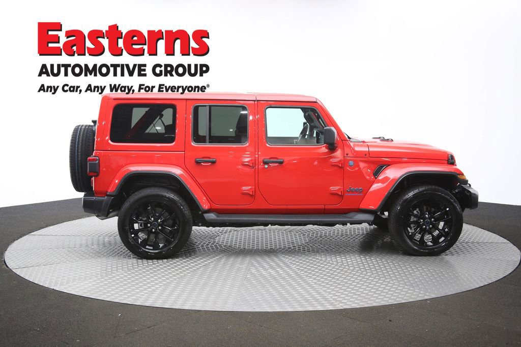 Used 2025 Jeep Wrangler Unlimited Sahara image 44