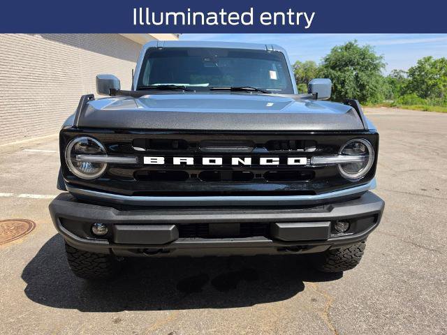 Certified 2025 Ford Bronco Outer Banks AWD/4WD image 19