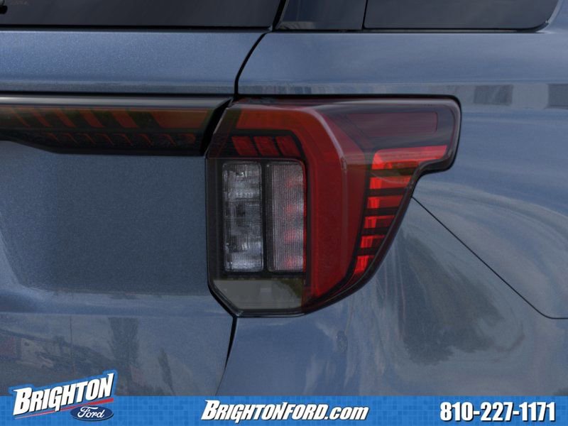 Used 2026 Ford Explorer Active AWD/4WD image 22