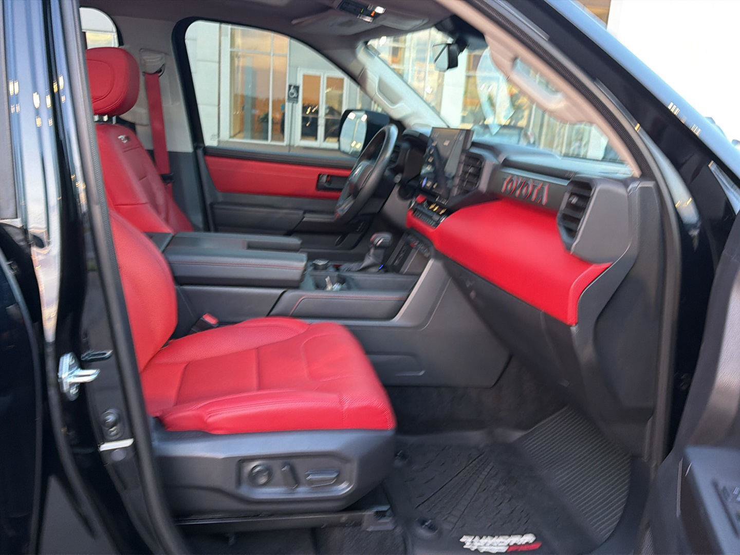 Used 2022 Toyota Tundra TRD Pro AWD/4WD image 14