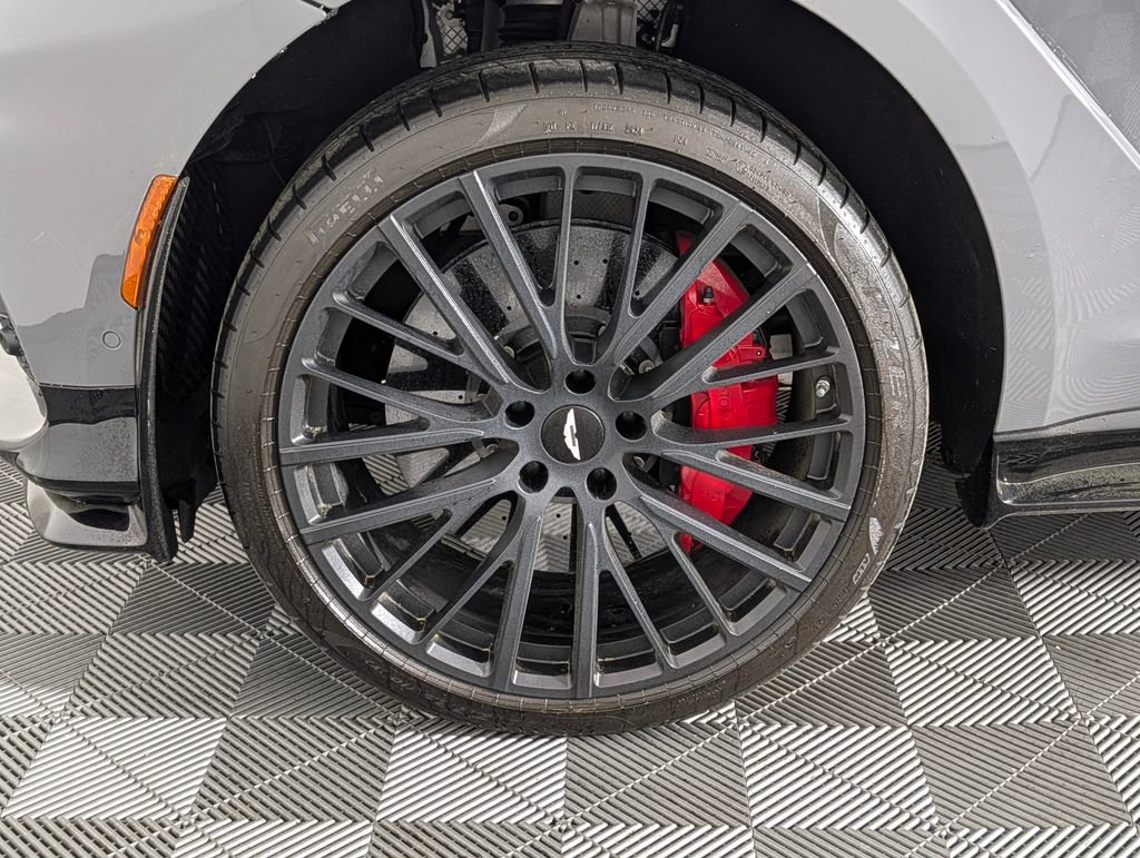 Used 2023 Aston Martin DBX 707 image 11