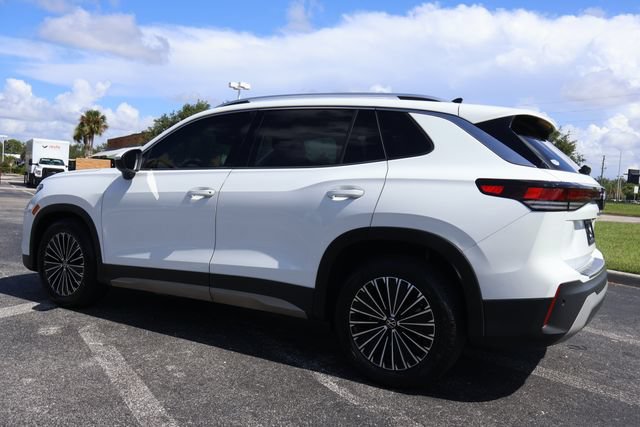 Certified 2026 Volkswagen Tiguan S FWD image 5