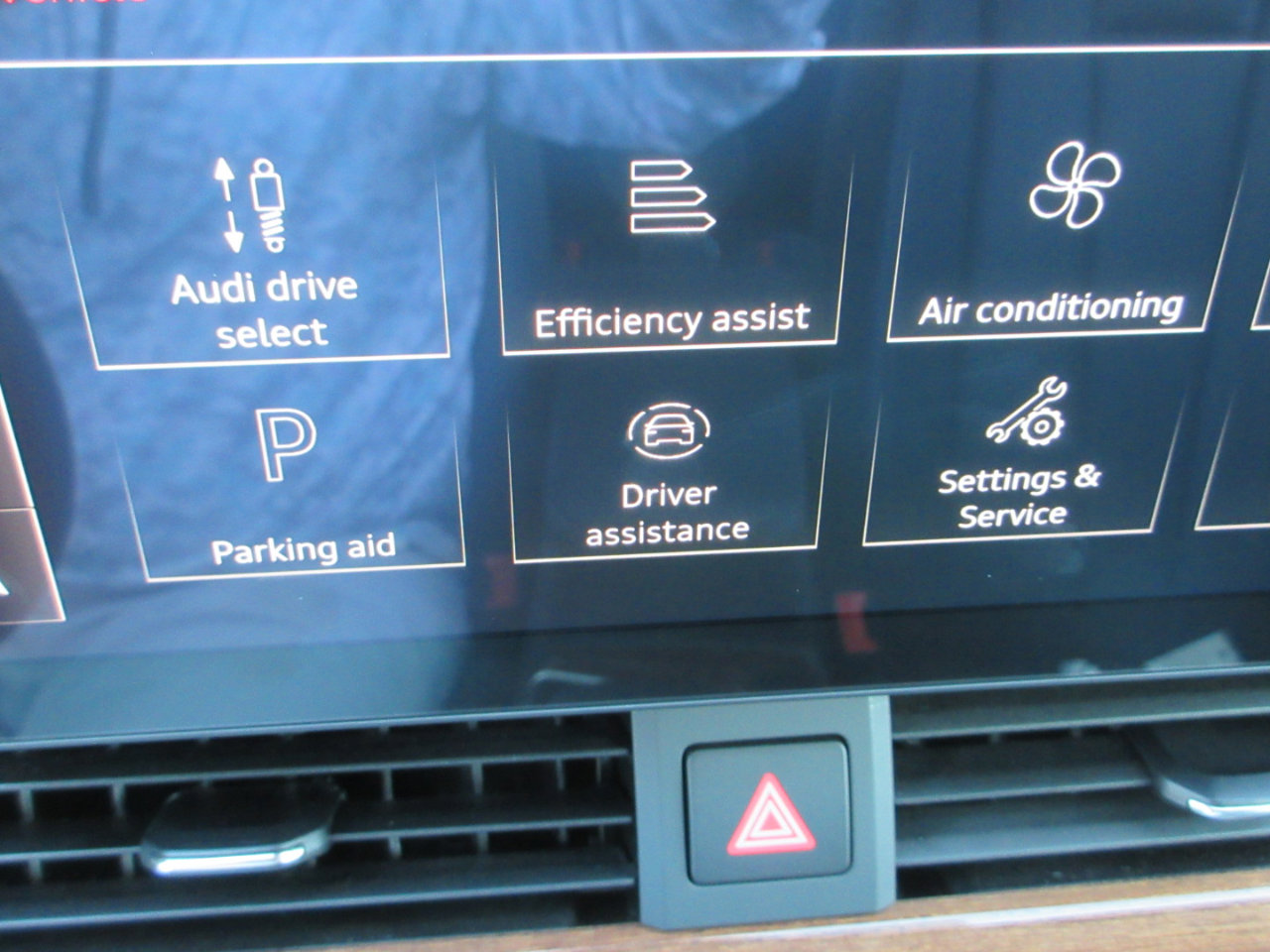 Used 2024 Audi A4 2.0T Premium image 61