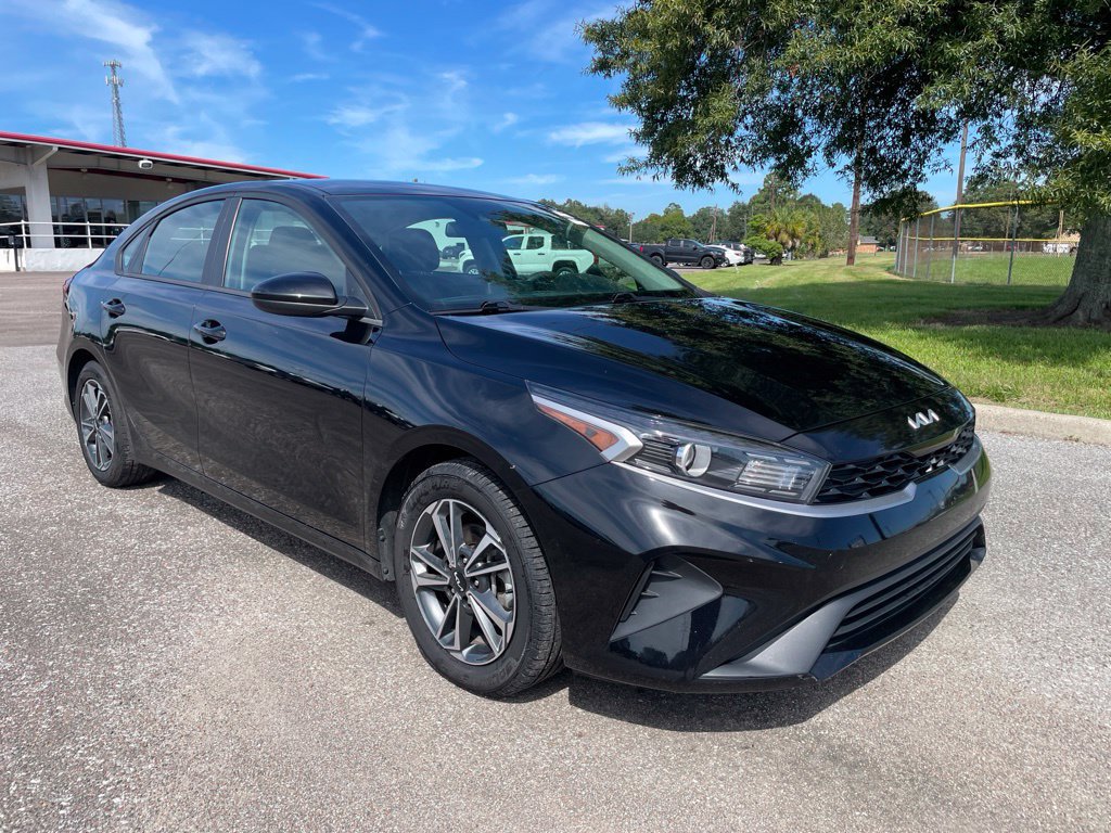 Used 2024 Kia Forte LXS