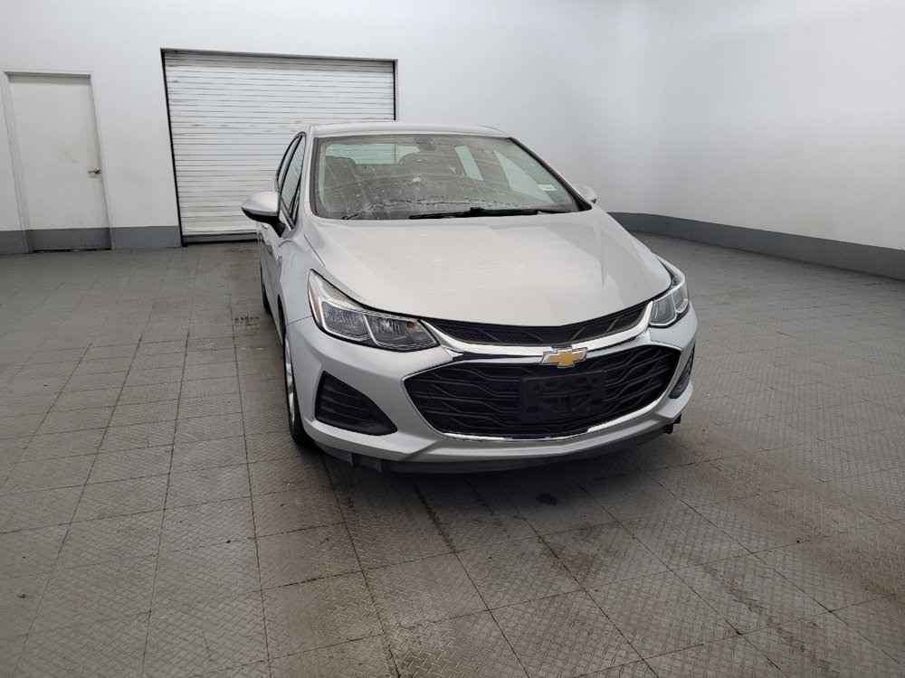 Used 2019 Chevrolet Cruze LS w/ LS Convenience Package FWD image 14