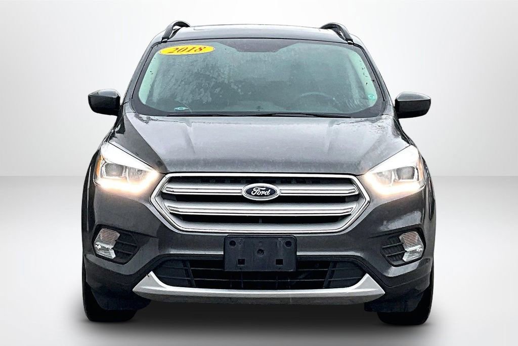 Used 2018 Ford Escape SEL w/ Canadian Touring Package AWD/4WD image 2