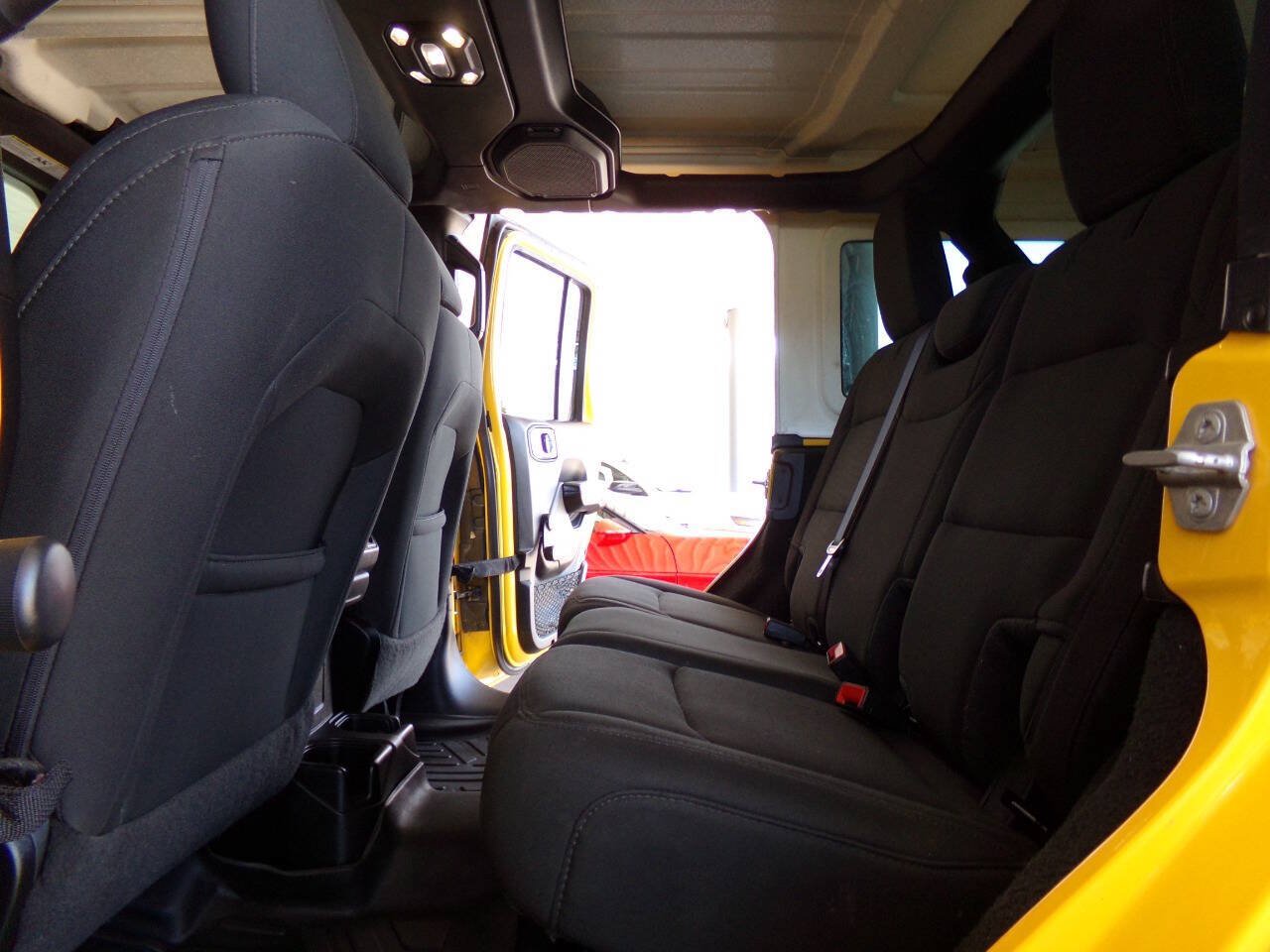 Used 2021 Jeep Wrangler Unlimited Sport AWD/4WD image 19